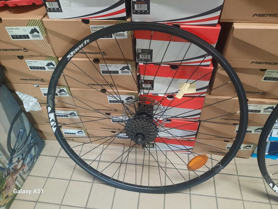 Par de rodas 29 com discos e carreto 8v