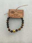 Pulseira de pedras preciosas.