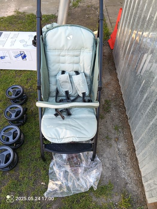 Spacerówka parasolka joie nitro lx ultralekki oliwkowy 

Cena 299 zł