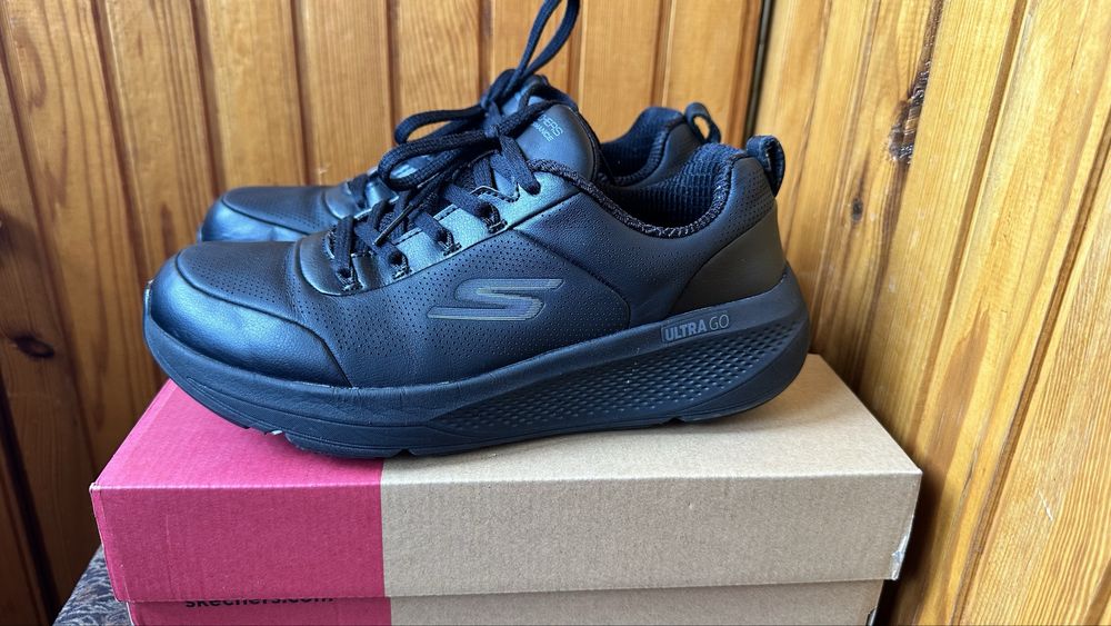 Skechers go run elevate - upper class 37,5 poзмір