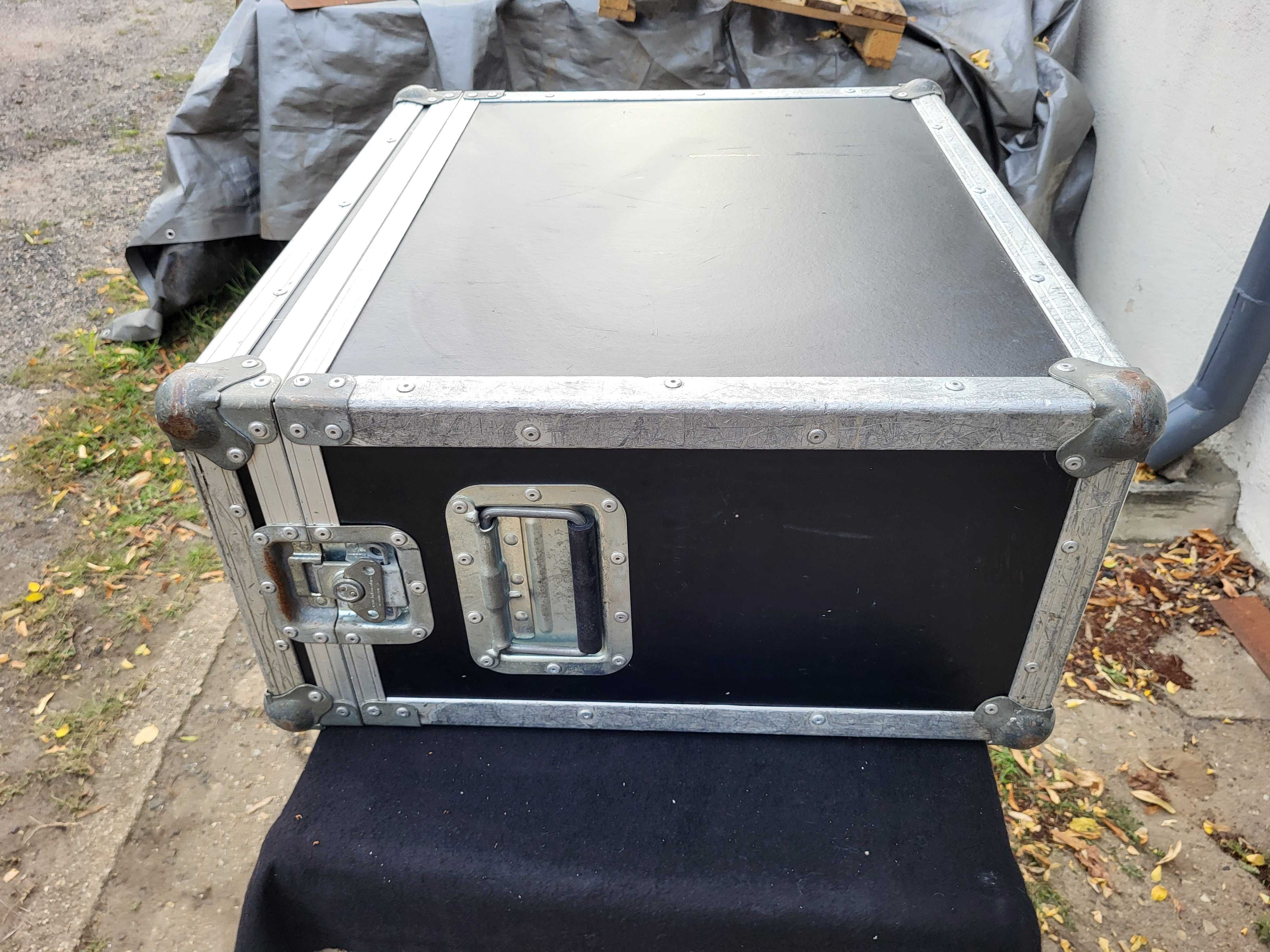 RACK 4U (stelaż) 1x szyna 43cm case flightcase, kejs FAKTURA