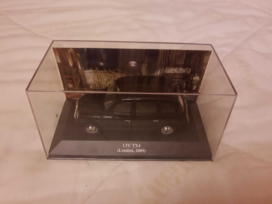 Táxis do Mundo - Altaya 1:43