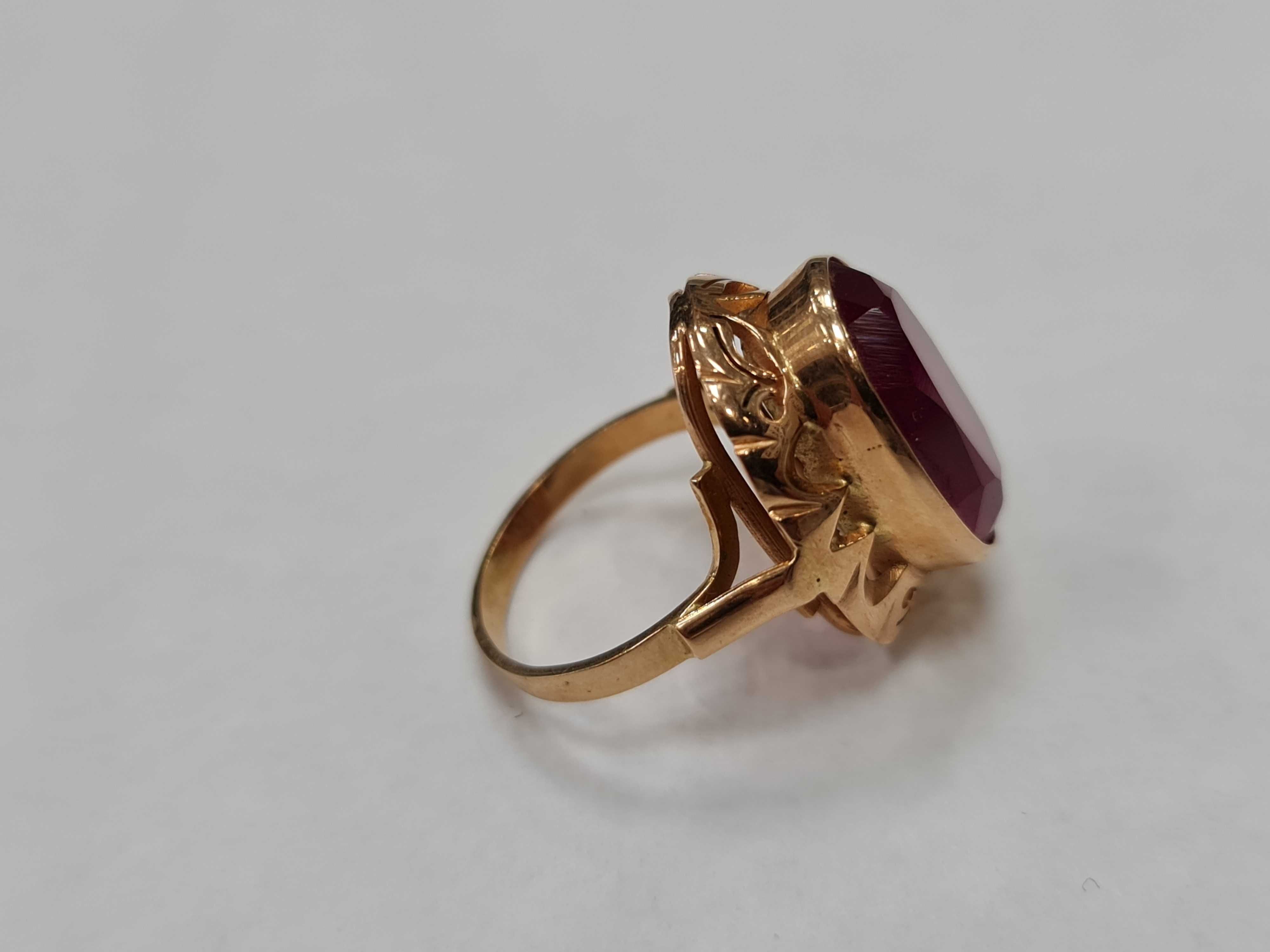 Wiekowy złoty pierścionek damski/ 585/ 7.23 g/ R15/ Ręcznie robiony