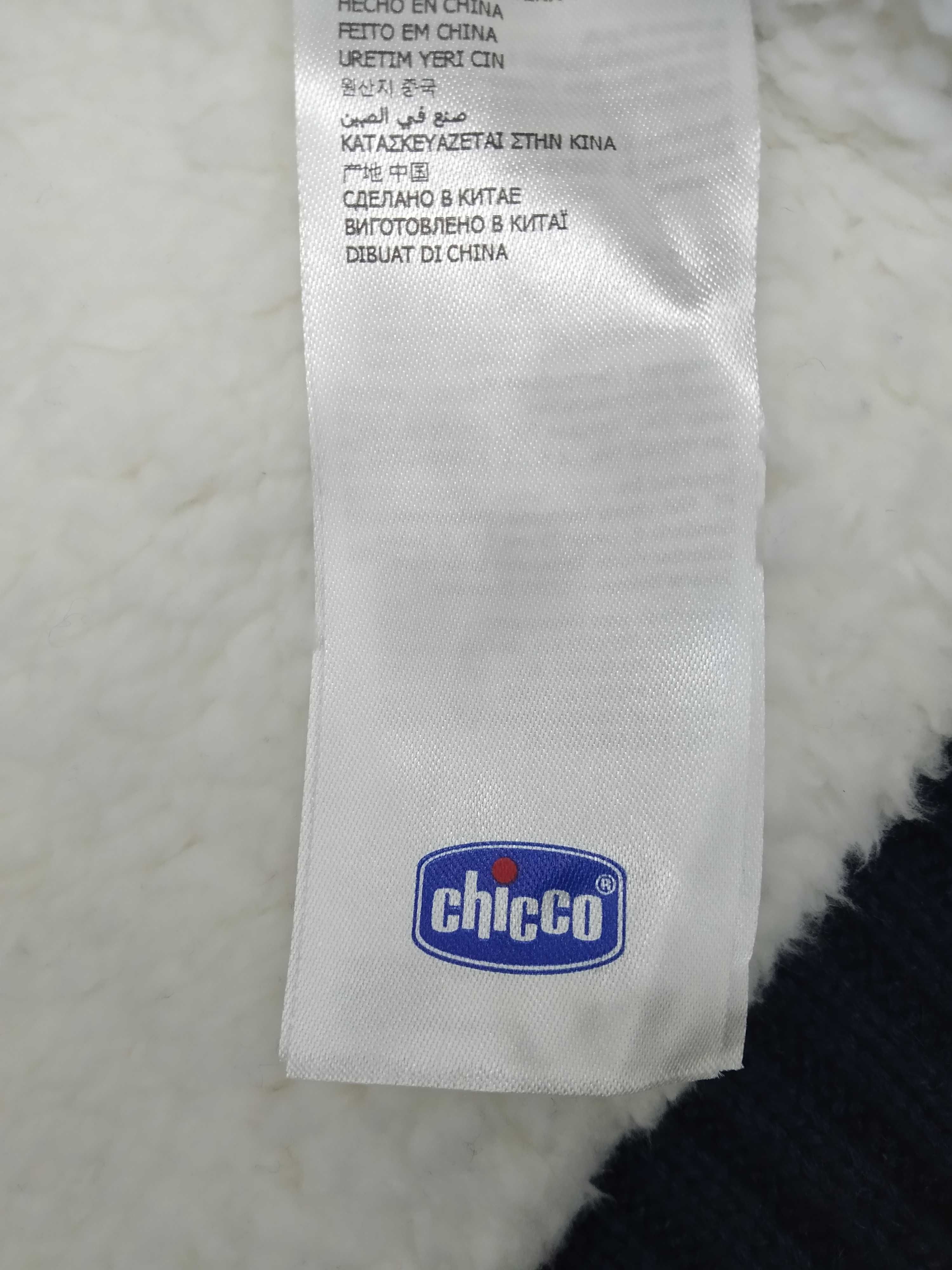 Теплая вязанная кофточка chicco