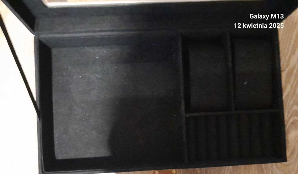 Szkatułka na biżuterię Home and You