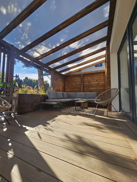 Tarasy Kompozytowe i Drewniane – Profesjonalny Montaż z Gwarancją J