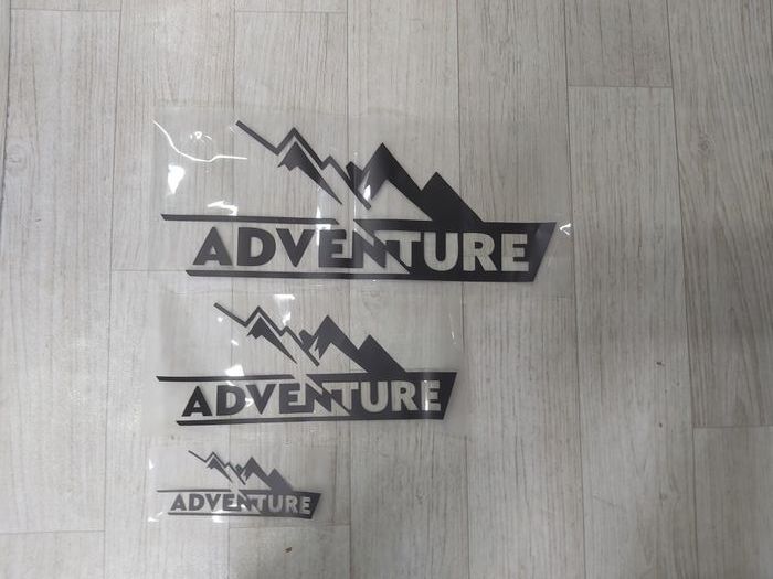 ADVENTURE- 16cm x 6cm - czarna naklejka na auto ścianę laptop quad kam