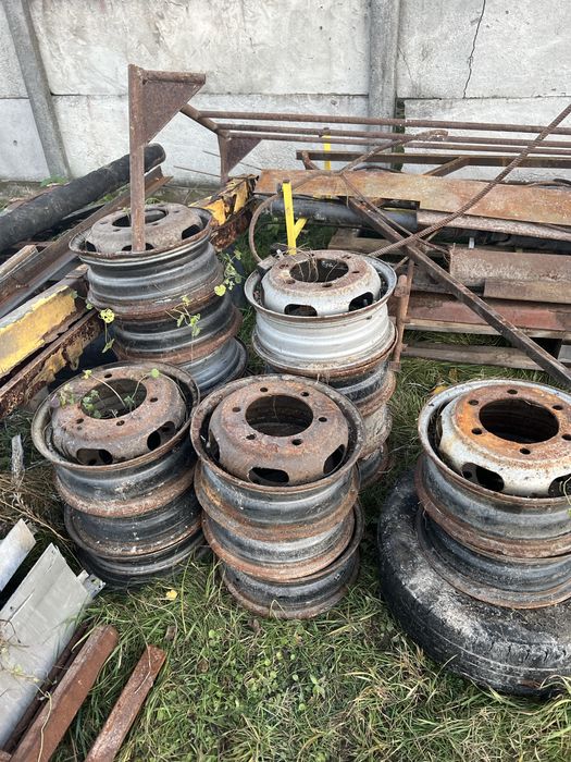 Продам диски sprinter 413 616