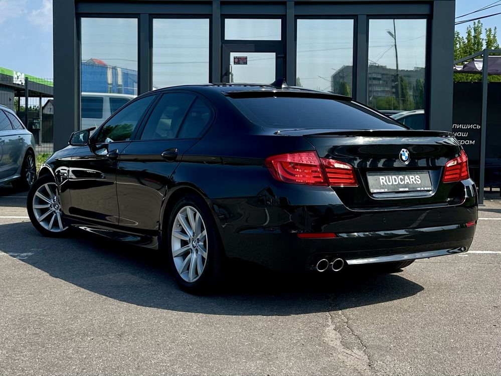BMW 523i F10 2010рік.