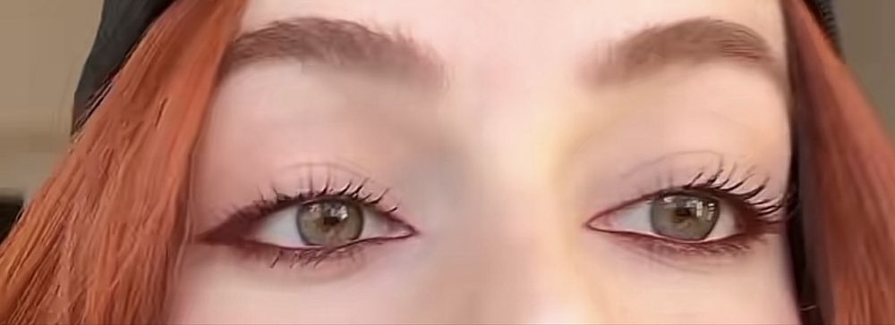 Maybelline New York Lash Sensational Sky High Burgundy Mascara