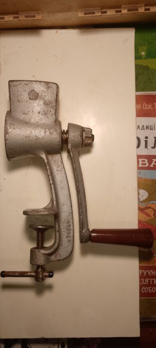 Кофемолка ручная СССР.
