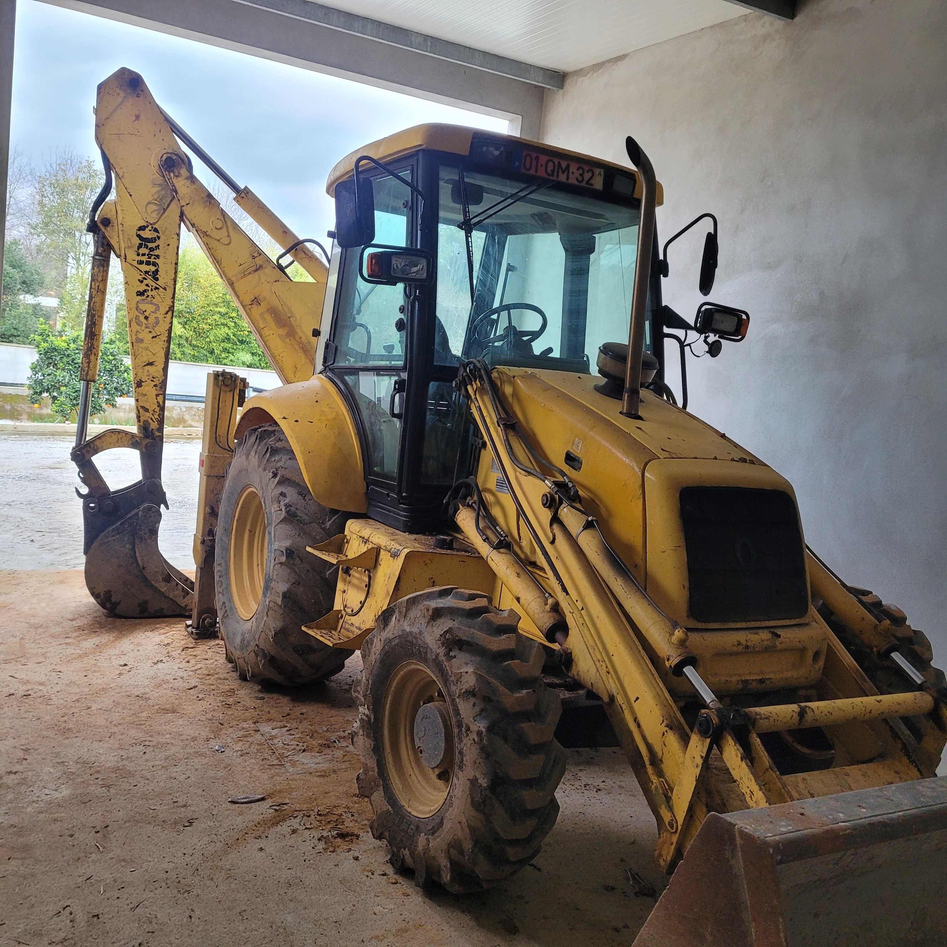 Vendo retroescavadora neu holland NH 95