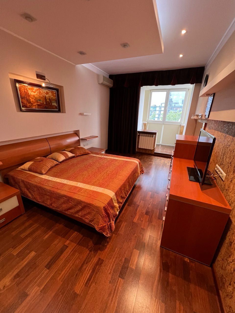 Оренда 3-кімнатної квартири, Кропивницького 16,80 м², своє опалення