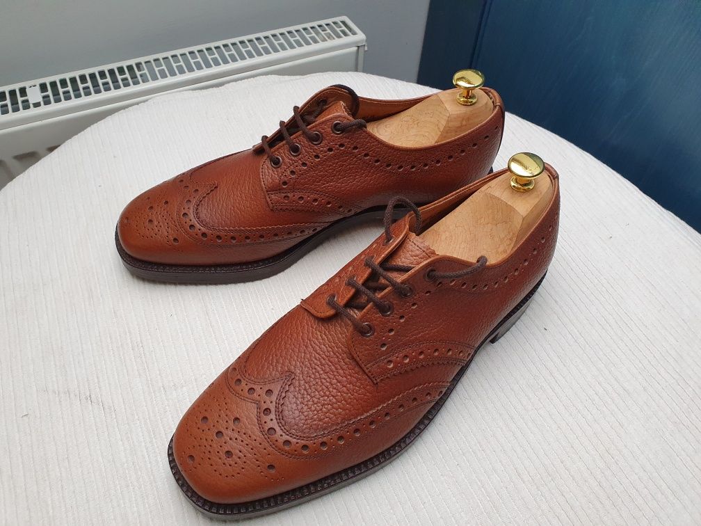 Jones Bootmaker brogsy roz. 44/9.5 Barker Grenson Loake