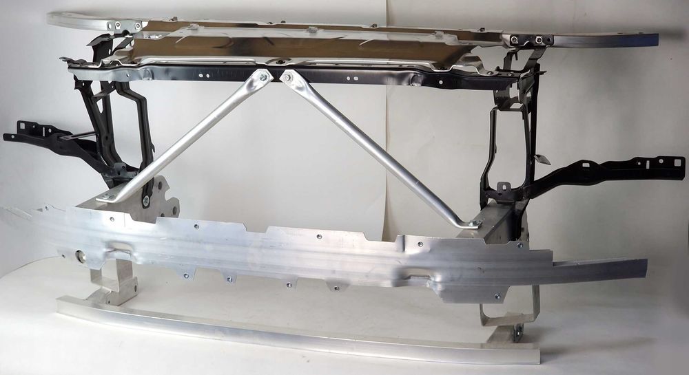 Передня панель BMW x3 x4 g01 g02 бмв х3 х4 г01 г02