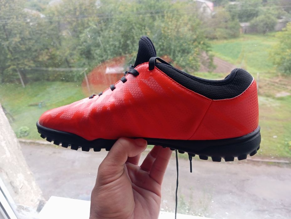 Копи,сороконіжкиUMBRO VELOCITA