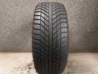 Goodyear Vector 4Seasons Suv 4x4 235/55/17 103H XL 1szt.