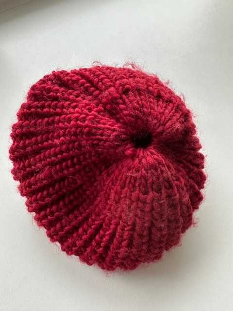 Жіноча тепла в"язана шапка KiK. Розмір 56-57