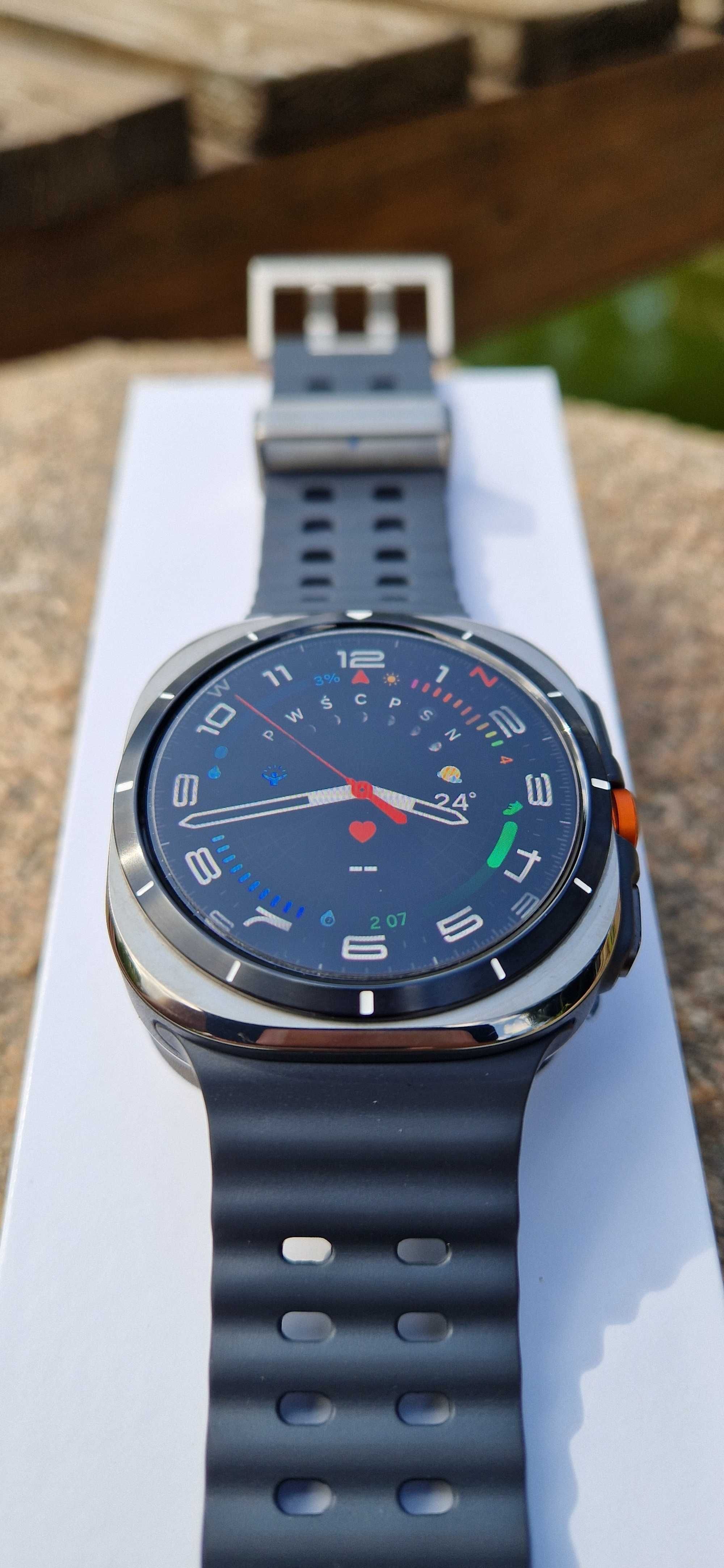 Galaxy Watch Ultra Titanium Silver LTE (gwar. 15.07.2027)