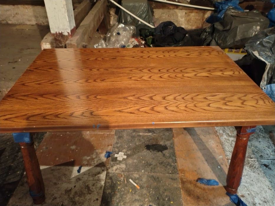 Stół dębowy sprzedam tanio