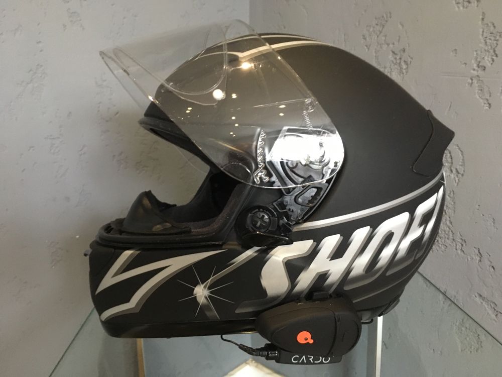 Shoei XR-1000 rozmiar M + Cardo Scala Rider Q2