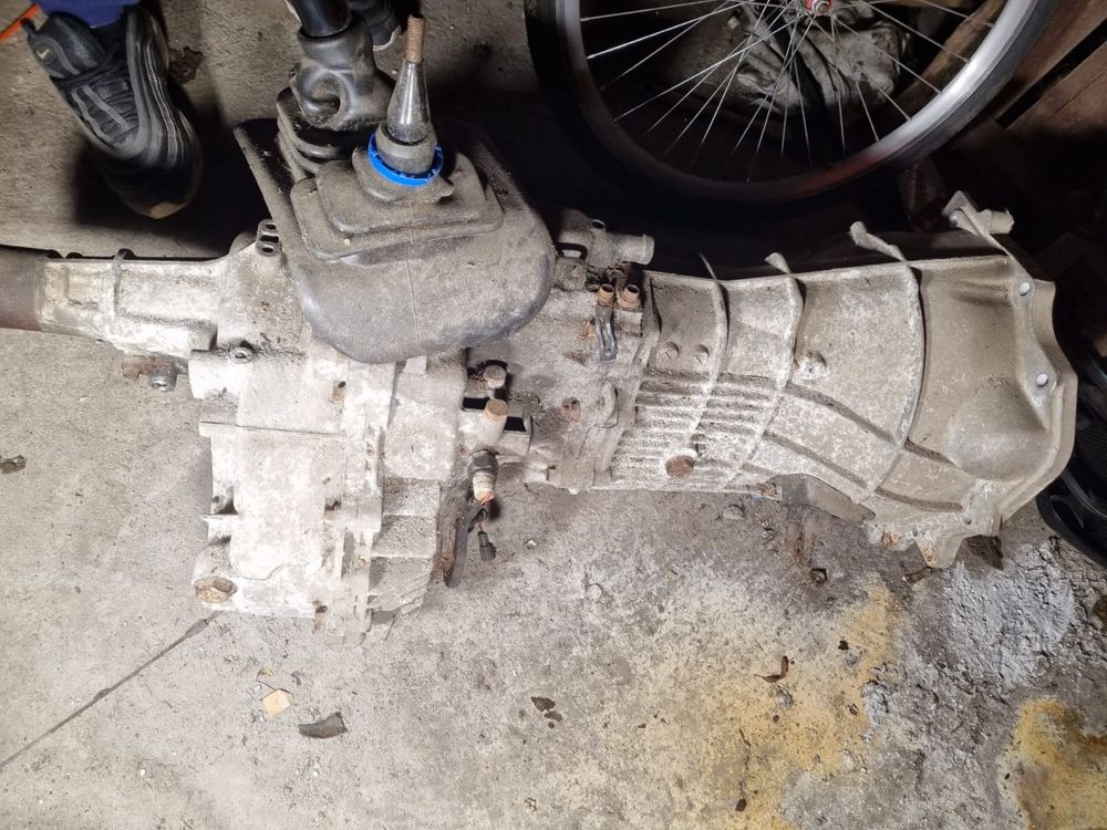 Części opel frontera A/mosty/skrznie/obudowy/przelozenia/itd..