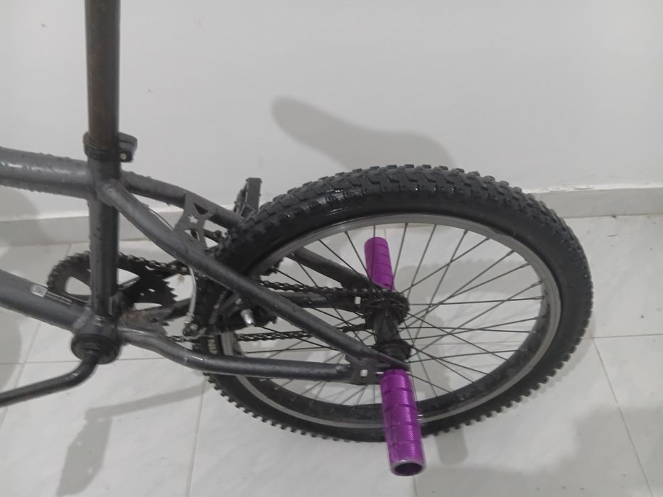 Bicicleta BMX usada