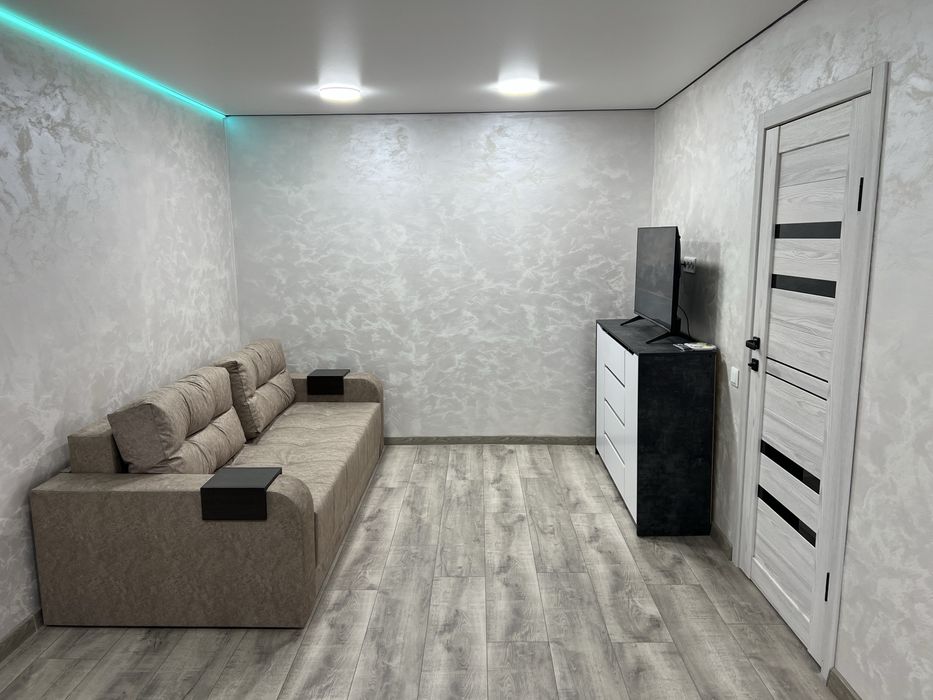 2-х ком кв на 95-ом (пр.Мира,33) собственник