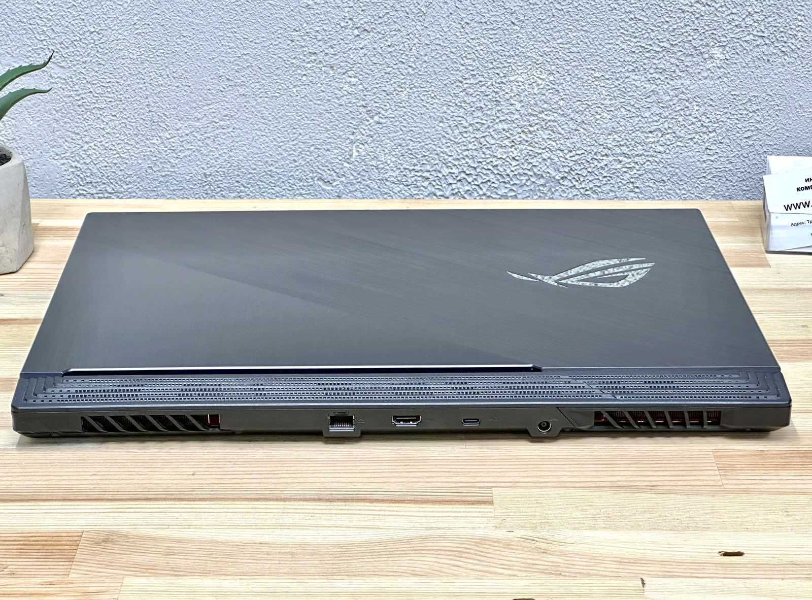 17.3 ДЮЙМОВИЙ ігровий ноутбук Asus ROG STRIX G731g (CORE i7, RTX 2070)