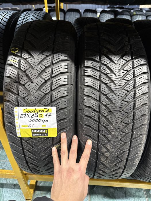 225/65 r17 Goodyear 2шт