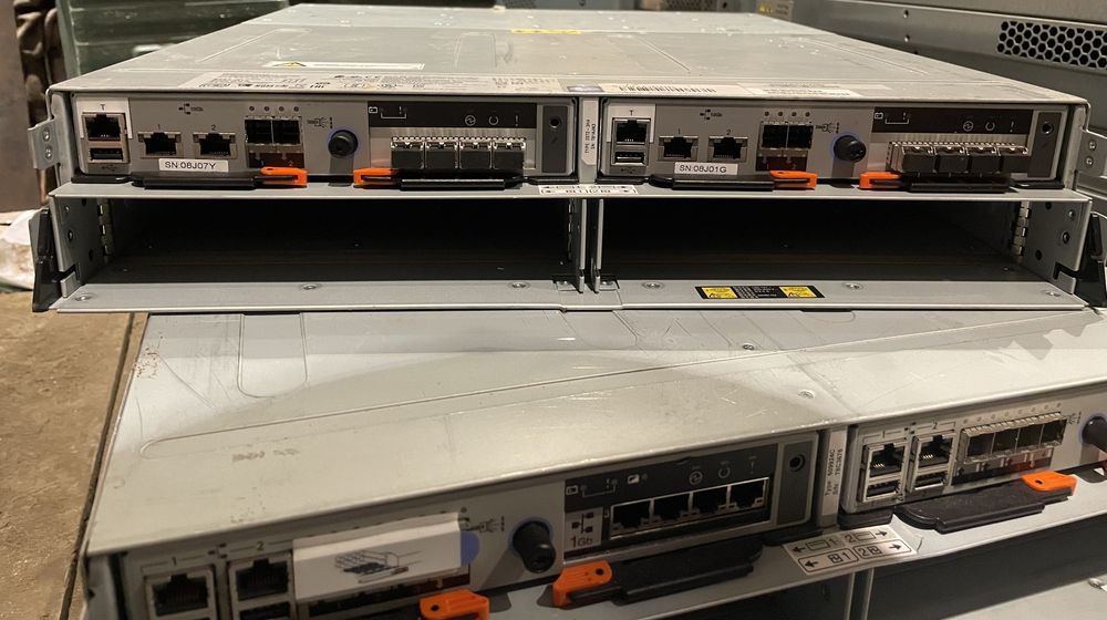 СХД IBM Storwize V3700 V2 SFF