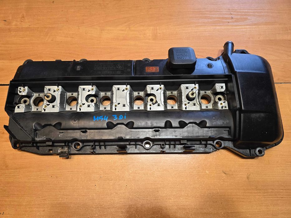 Pokrywa Zaworów BMW E39 E46 E53 M52TU/M54 Cewki Przykręcane ORG BDB