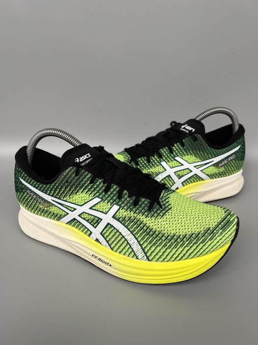 Оригінальні Кросівки Asics MAGIC SPEED 2 44р.28см.