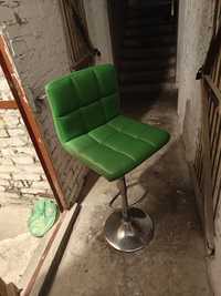 Fotel barowy zielony