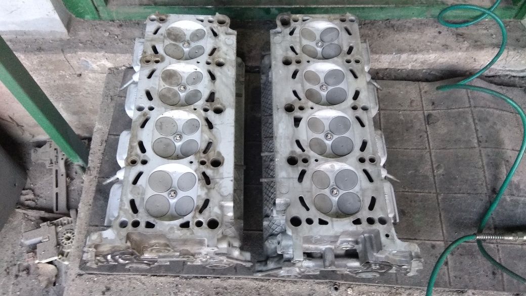 Головки блока Range Rover 4.4 m62b44 448s2