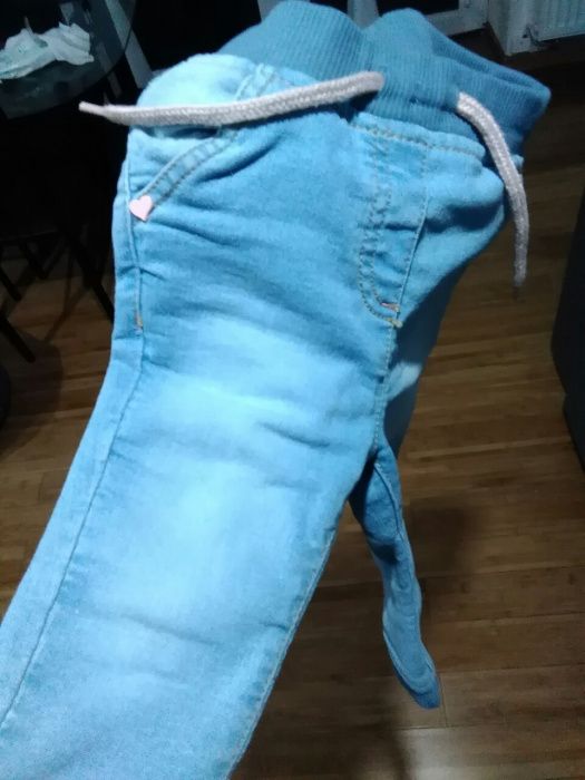 spodnie jeans Pepco 74