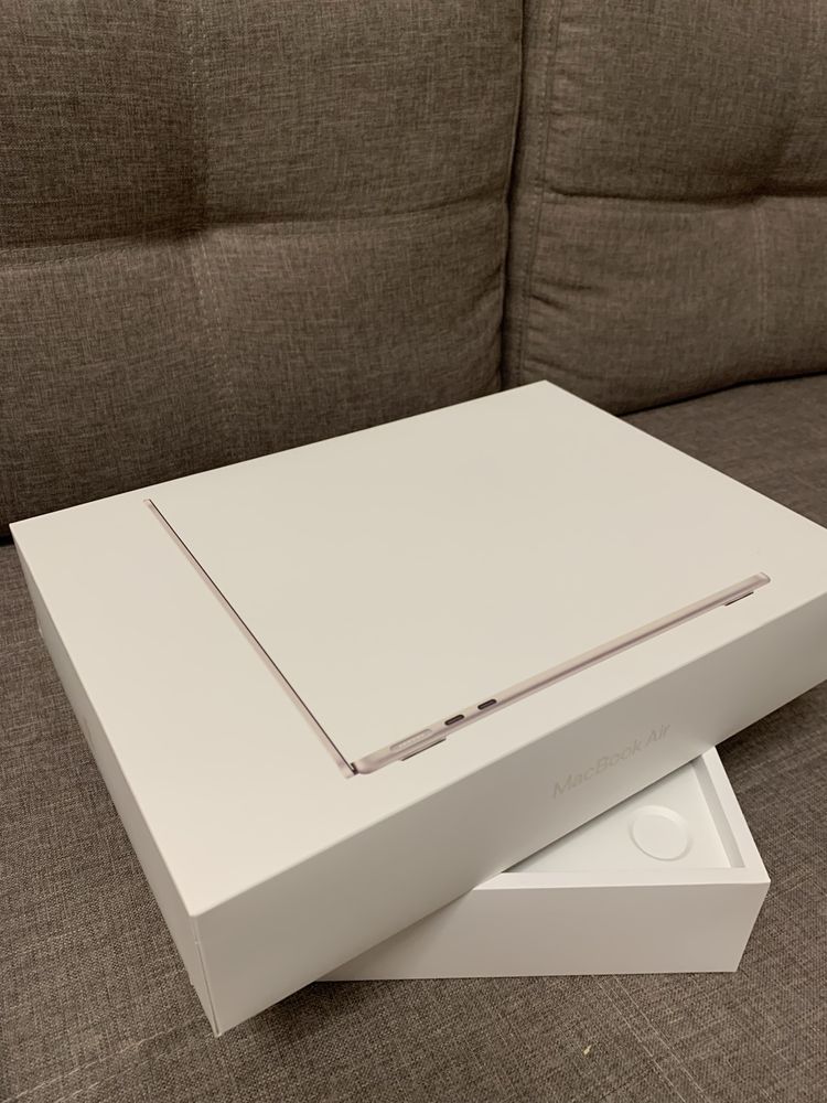 MacBook Air M2 2022 8gb/256 ssd Starlight