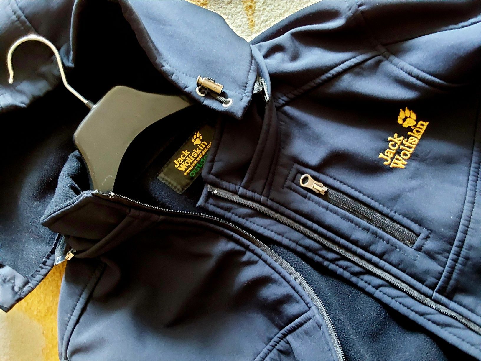 Куртка Jack Wolfskin S /M размер  Softshell/Waterproof