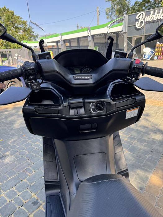 Suzuki skywave Limited 400 2015