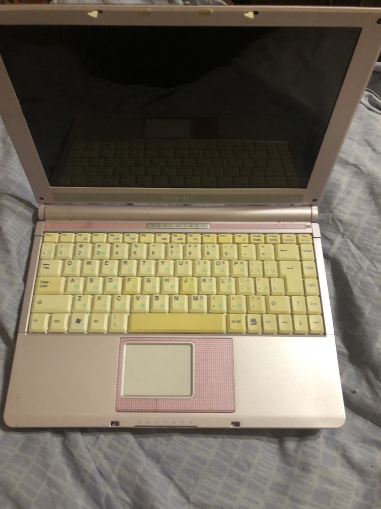 ноутбук MSI s271