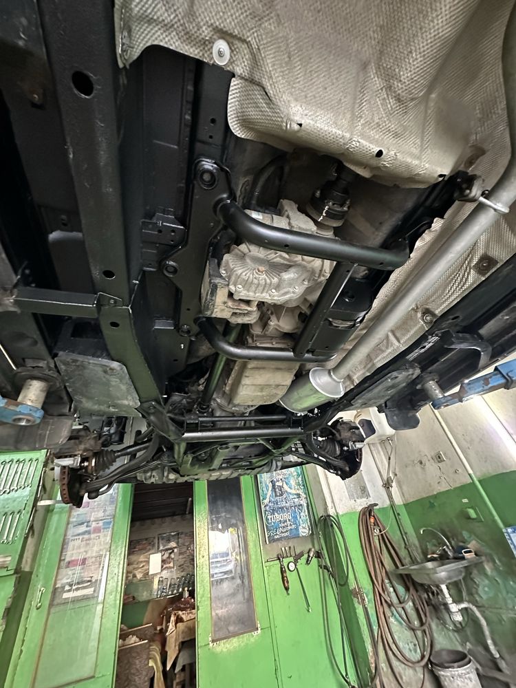Продам Land Rover Range Rover 2005