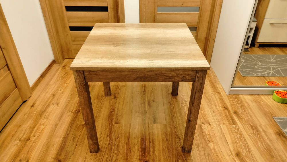 Stół 80x80 kuchenny
