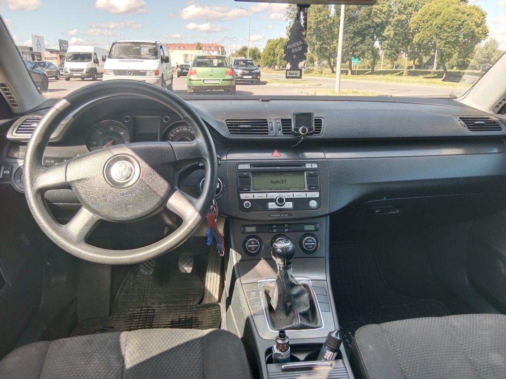 VW passat b6 2006r 1,9tdi 105km