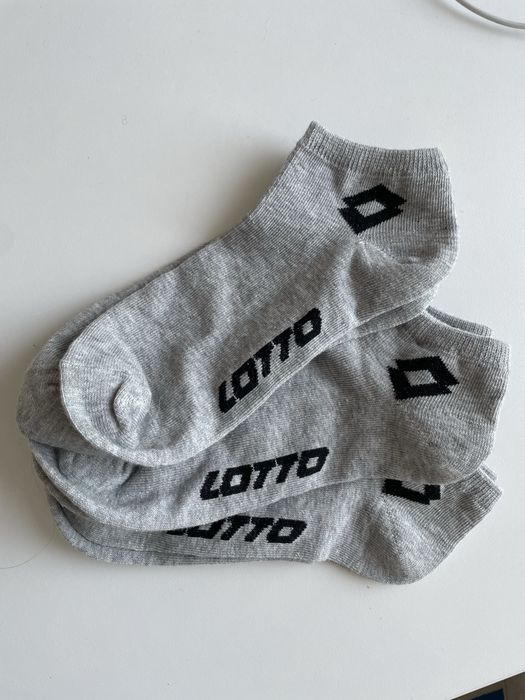Szare skarpetki stopki lotto 35-38