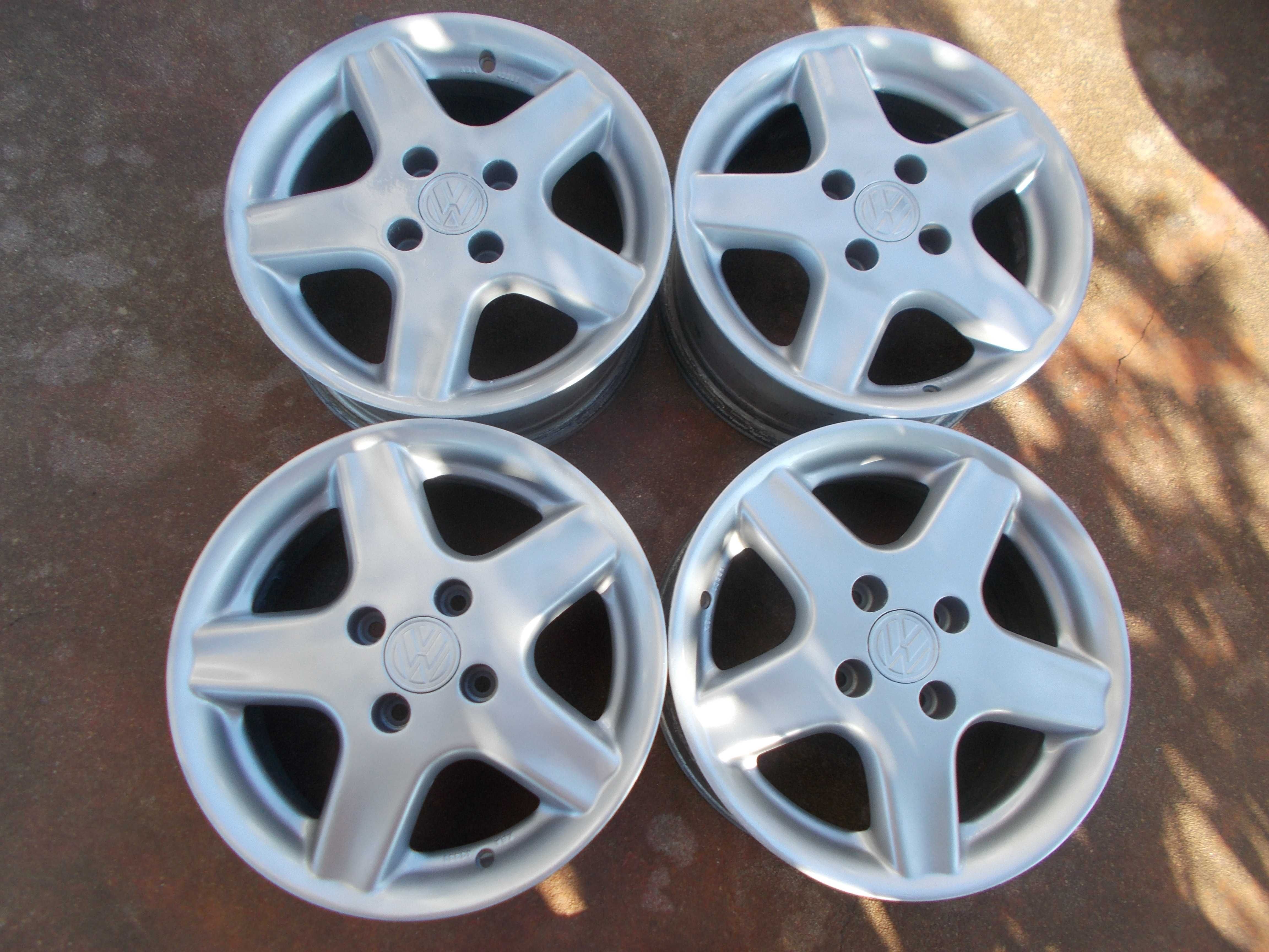 Jantes 14 4x100 VW Polo , Lupo, UP, Golf 1,2,3 , Cady Vento Passat Fox