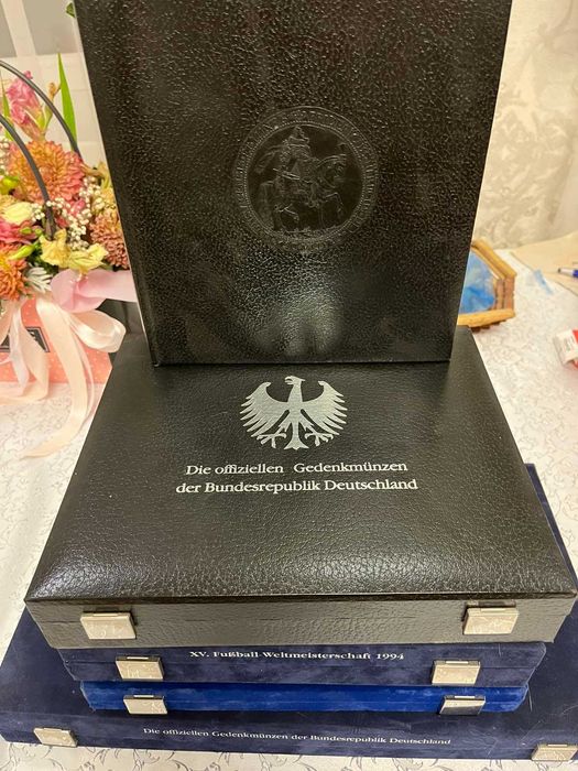 монетніци для колекціонерів