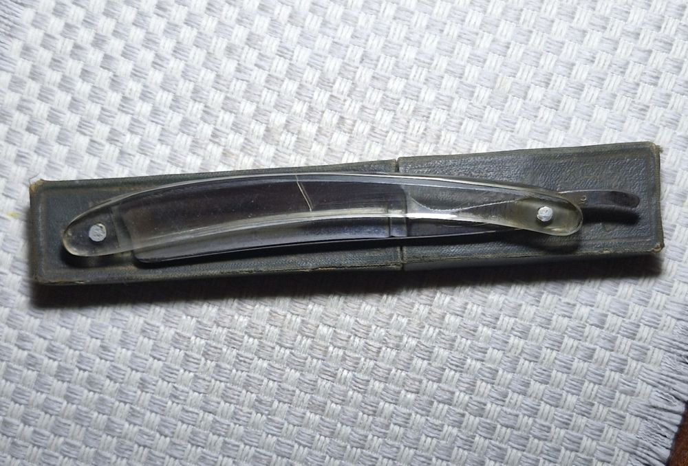 Бритва опасная КАМА "Труд Вача 55"