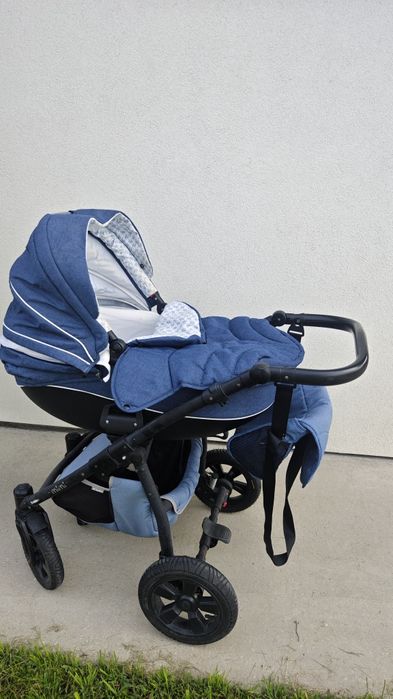 Продам дитячу коляску Tuttis Zippy 3 в 1