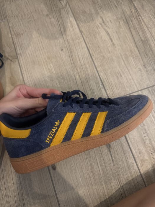 Adidas Spezial сині