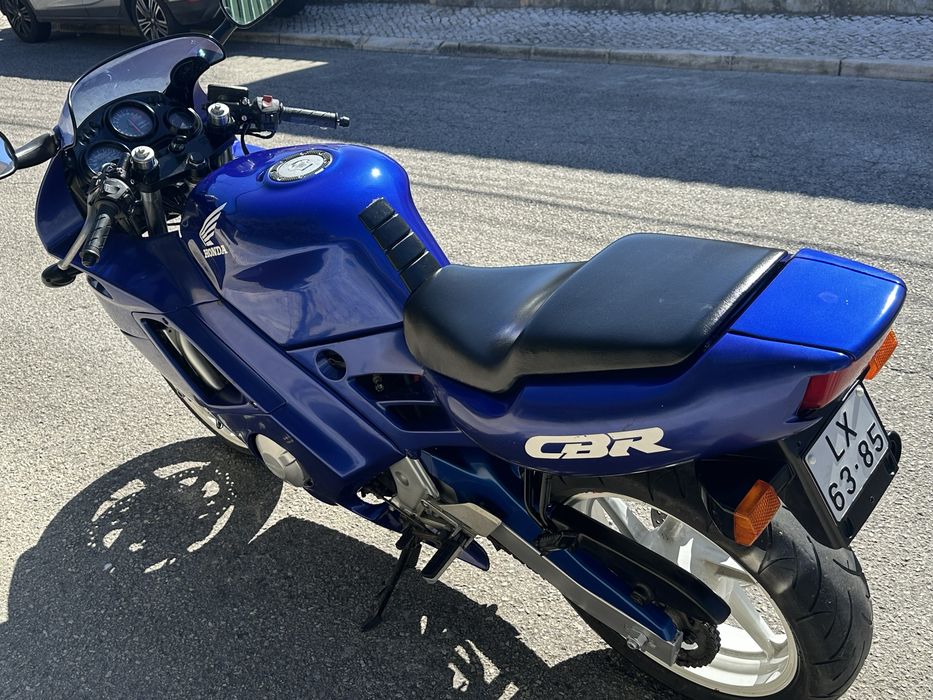 Honda cbr 600 f impecavel